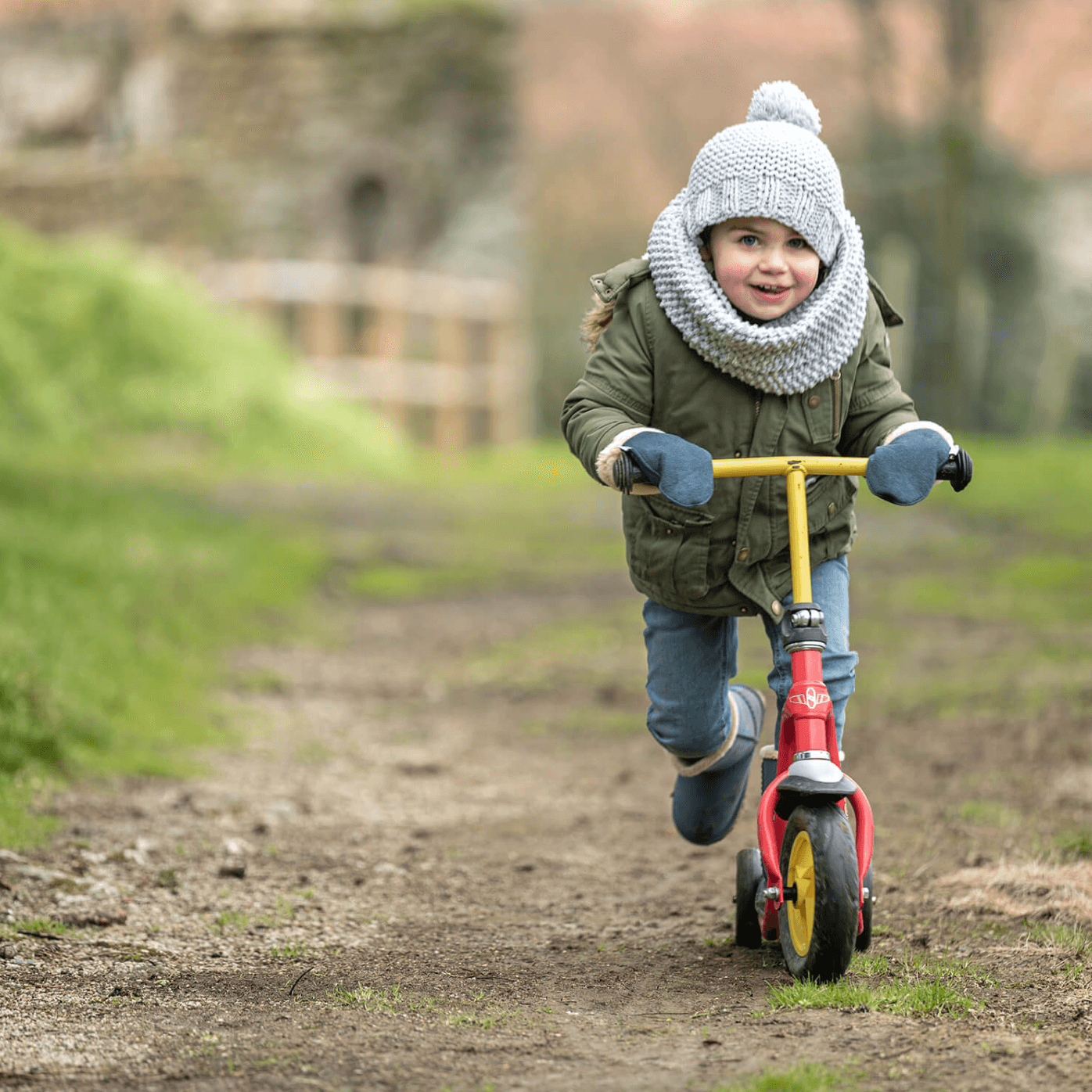 LOTTO Alstyne Tex K Botte Mi-Mollet, Noir/Citron Vert, 29 EU