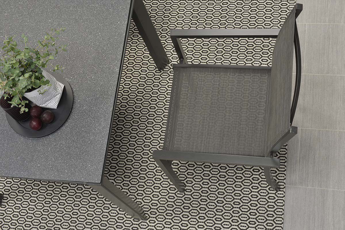 Chaise Moon Dining
