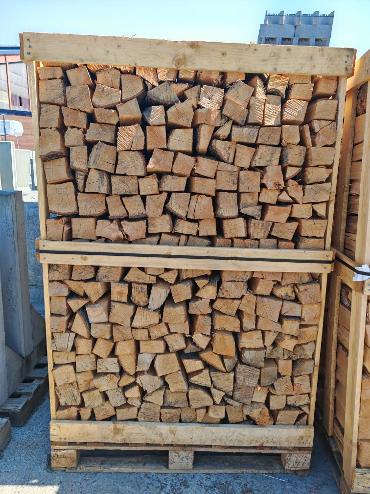 Palettes de bois découpé en 33 cm