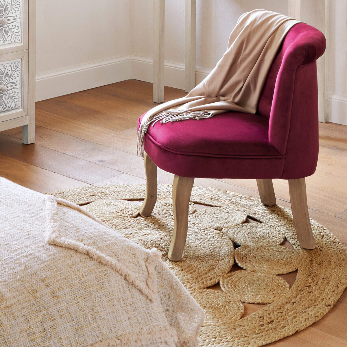 Tapis ajouré en jute